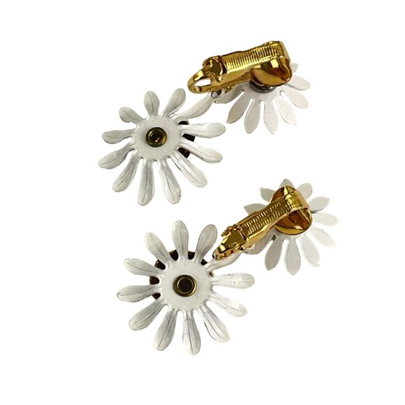 Vintage Daisy Flower Clip-On Earrings White & Yellow Retro Style For Women - Picture 6 of 8